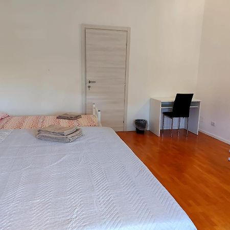 Bed and Breakfast La dulce stanza Genova Esterno foto